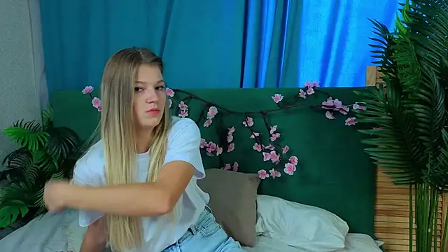 Chat +18 de LunaBruoks ao vivo
