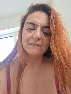 MissSubmission: διαδικτυακό σόου στην κάμερα
