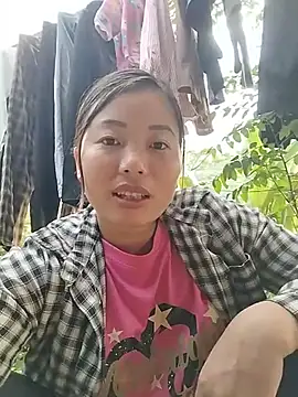 Emma-aaaa 在線直播表演