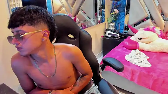 Webkamerová show Mr_Dylan1