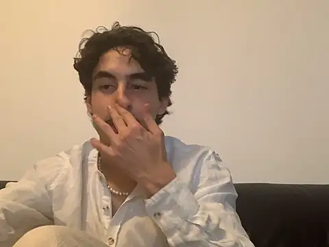 Arthurcamforn Webbikameraesitys