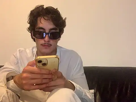 Arthurcamfor Webcam Show