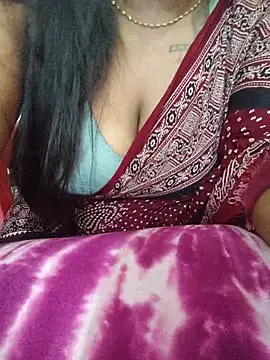 ratri893 라이브 XXX 채팅