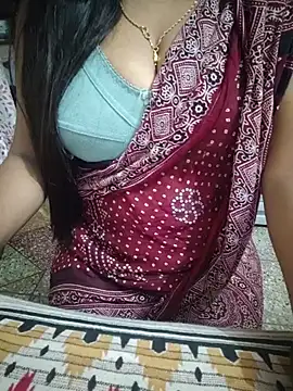 ratri893 라이브 XXX 채팅