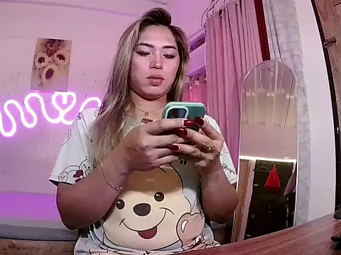 SweetAfterDark Show Webcam