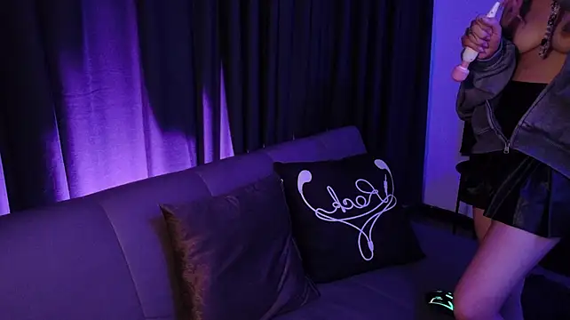 amimodee – webcam-show