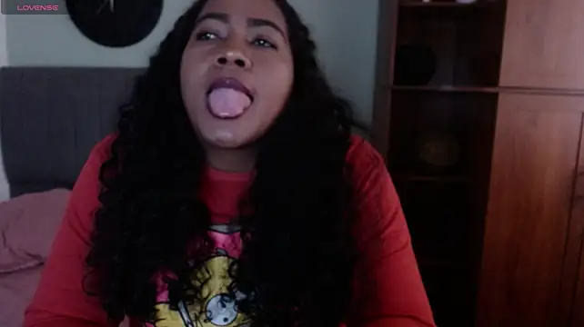 karol_morillo's Live XXX Chat
