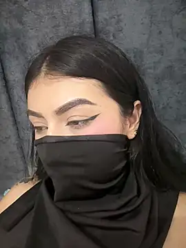 zharaaa18 Webcamshow