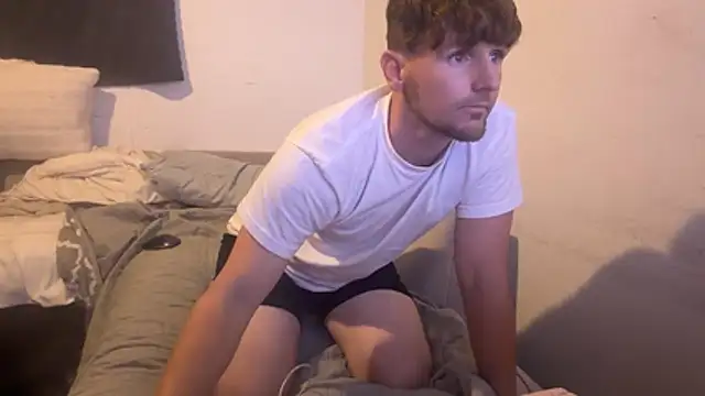 desiredhim2's Webcam Show