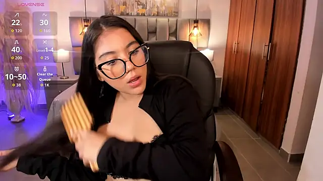 Chat +18 de Rubi_Monroe ao vivo