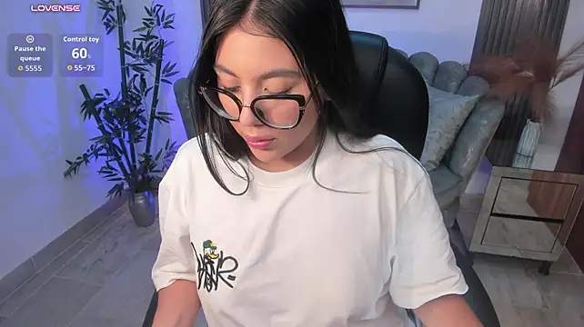 แชท XXX สดของ Rubi_Monroe