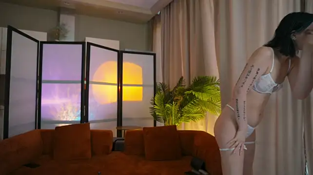 Catolina_Night Show in webcam
