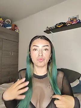 Val_Lau Webcam-Show