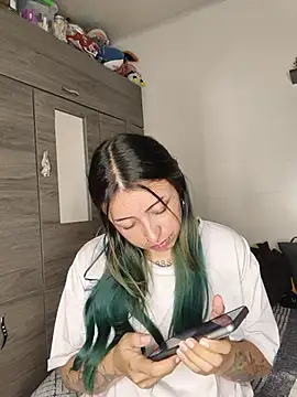 Val_Lau Adlı Modelin Web Kamerası Şovu