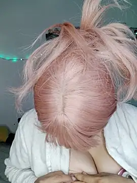 عرض كام Val_Lau