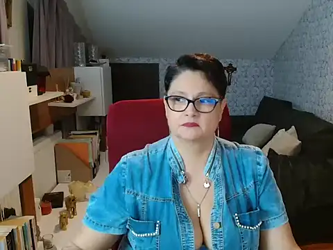 hellensweetsmile's Live XXX Chat