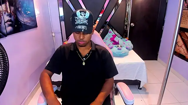 joel_embid webcam show