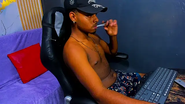 joel_embid Webcam show