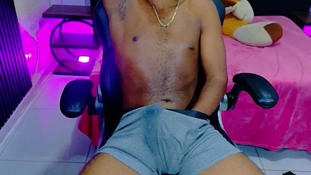 joel_embid Adlı Modelin Web Kamerası Şovu