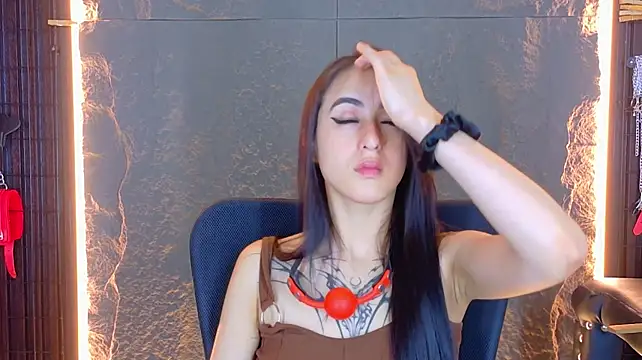 lilith_jeane_7 Adlı Modelin Web Kamerası Şovu