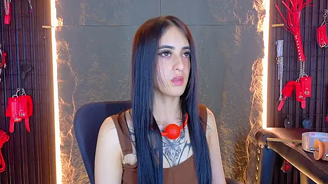 lilith_jeane_7 Adlı Modelin Web Kamerası Şovu