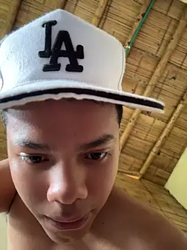 jhan_pierce22's Webcam Show