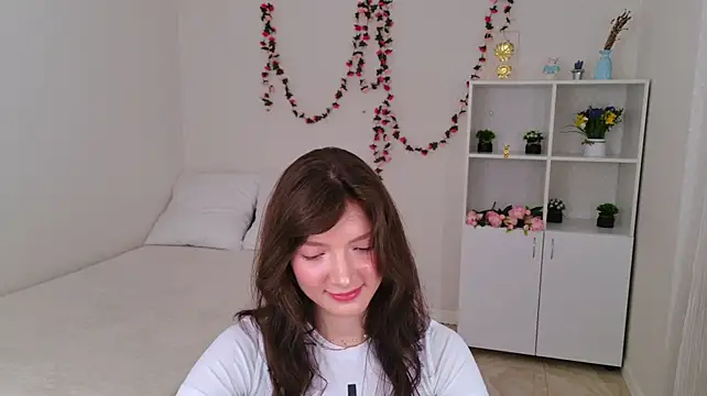 OwlEva Chat XXX live