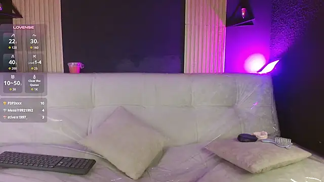 Maddy1126 网络视讯表演