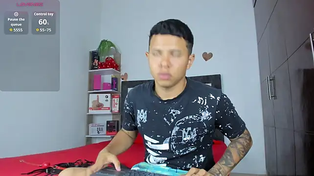 StevenSmith18 Show in webcam