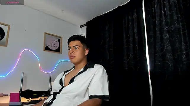 Patrick_Smith_ Webcam-Show