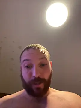 pumpuppete4 Show in webcam