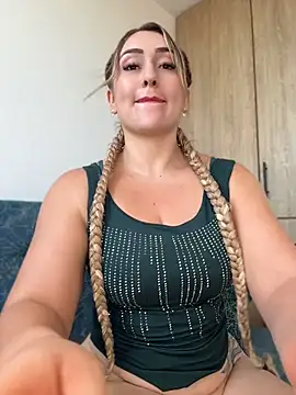 PAU_BLISS' Live XXX Chat