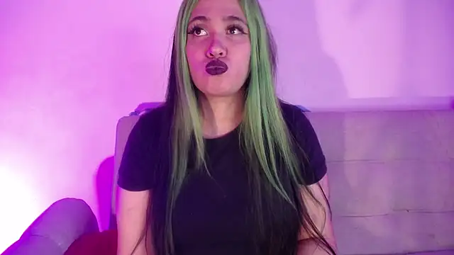 lilith-zenith live XXX chat