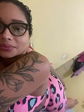 Show de Ravennaliz na webcam