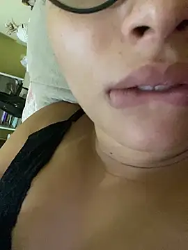 Show de webcam de Ravennaliz