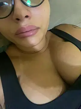 Ravennaliz Webcamshow