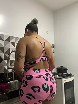 Ravennaliz's Live XXX Chat