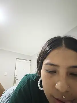 SQUIRTKITTY_ Webcam show