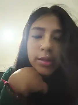 SQUIRTKITTY_ – webcam-show
