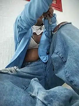 عرض كام SQUIRTKITTY_