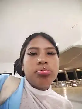 SQUIRTKITTY_ Webcamshow
