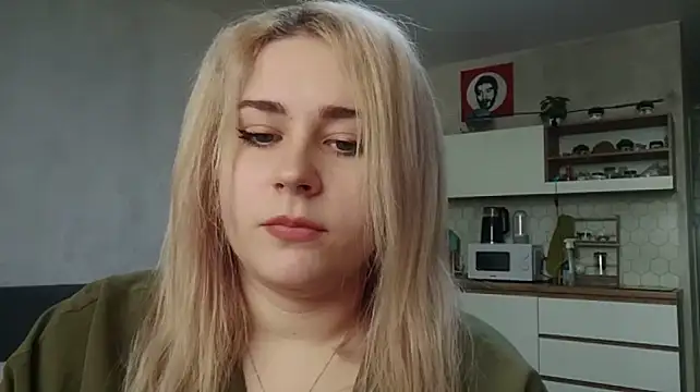 IsaWhitton XXX чат на живо