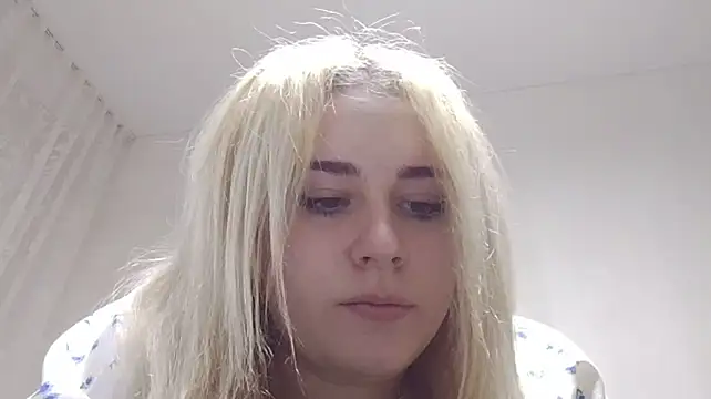 Онлайн чат XXX IsaWhitton