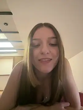 Pokazy przed kamerką – MyCherryKiss
