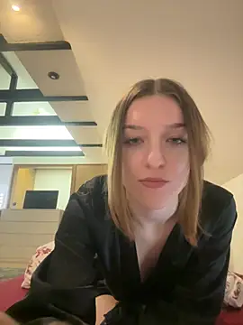 MyCherryKiss – webcam-show