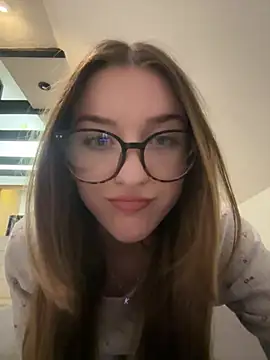MyCherryKiss Adlı Modelin Web Kamerası Şovu