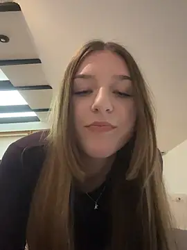 MyCherryKiss Webcam-Show