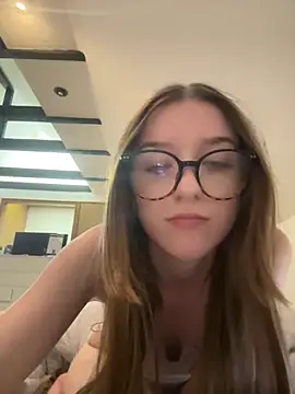 Pertunjukan Kamera Web MyCherryKiss