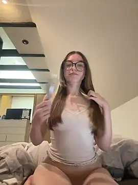 MyCherryKiss Webcamshow