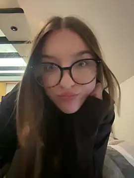 MyCherryKissn Webbikameraesitys